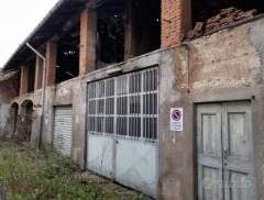 casa indipendente in vendita a Binago