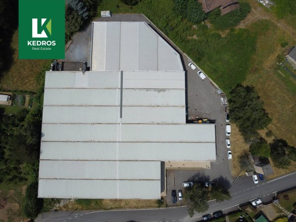 capannone in vendita a Binago