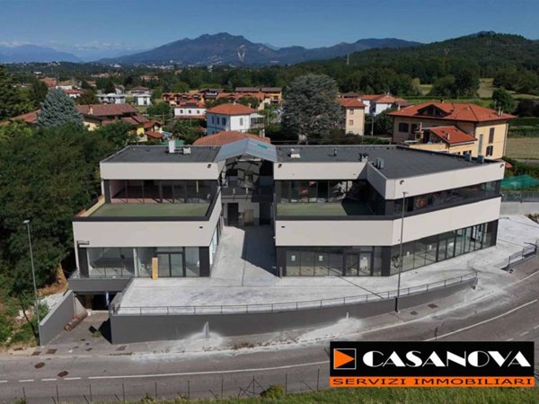 negozio in vendita a Binago