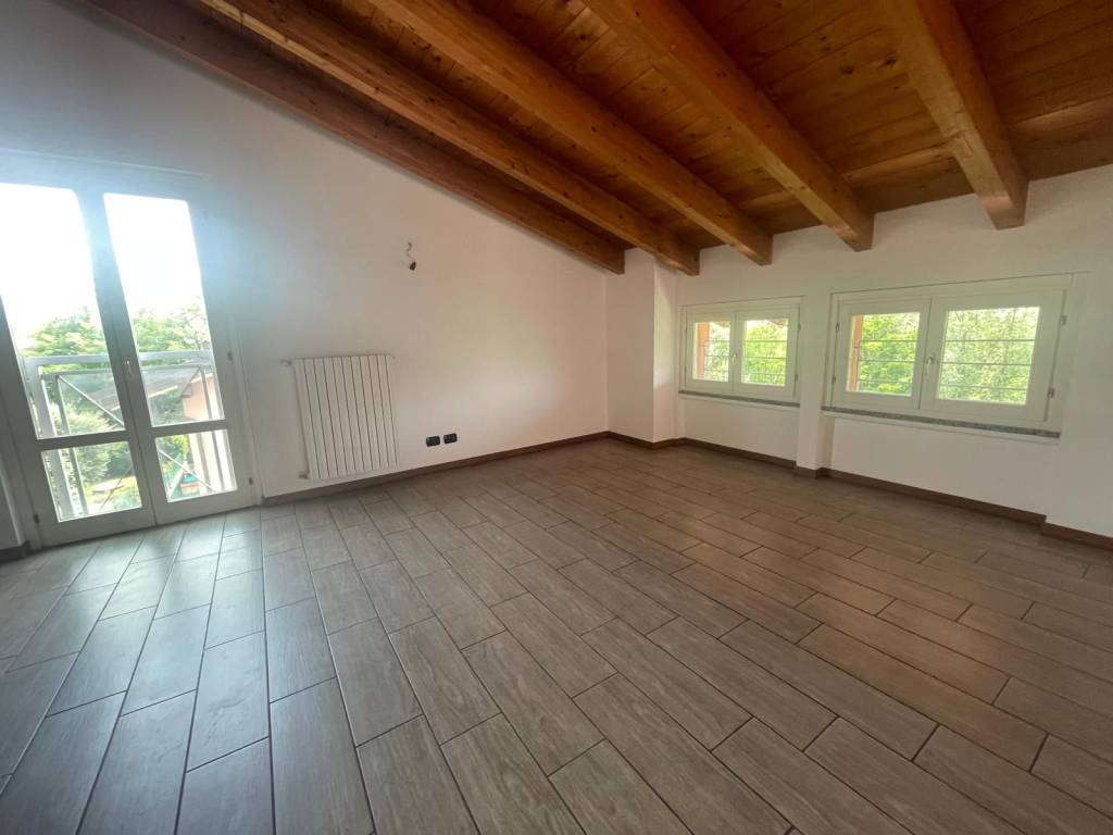 appartamento in vendita a Binago