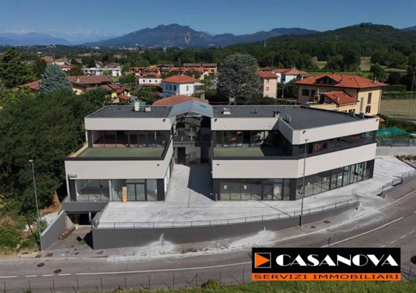 negozio in vendita a Binago