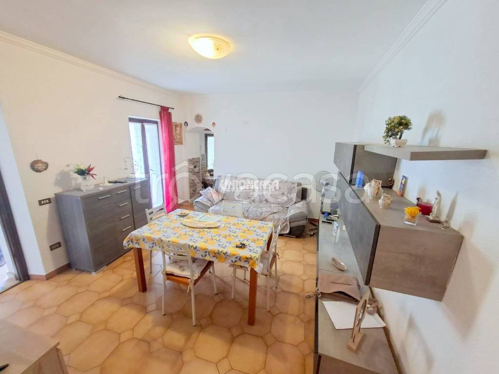 appartamento in vendita a Binago