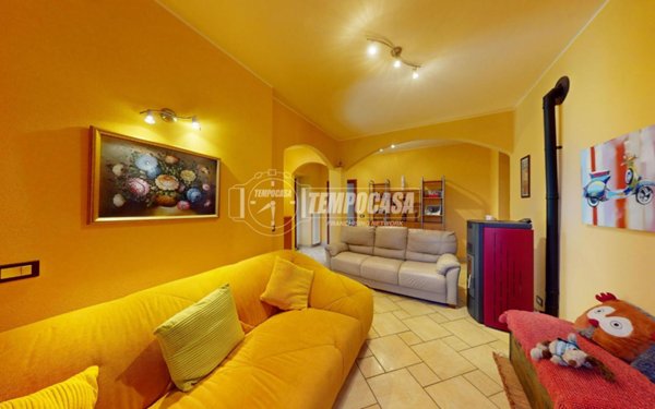 appartamento in vendita a Bizzarone