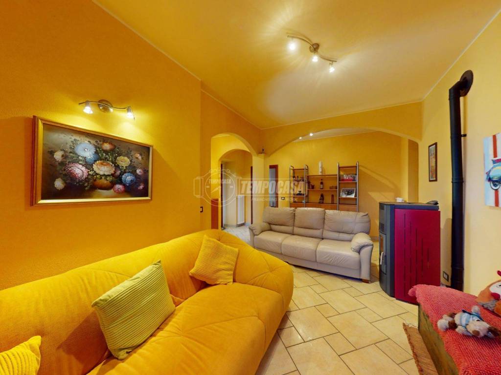 appartamento in vendita a Bizzarone