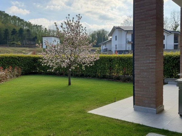 appartamento in vendita a Bizzarone