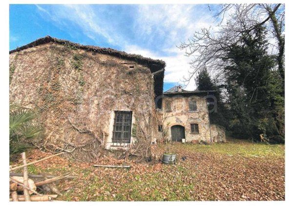 appartamento in vendita a Bizzarone