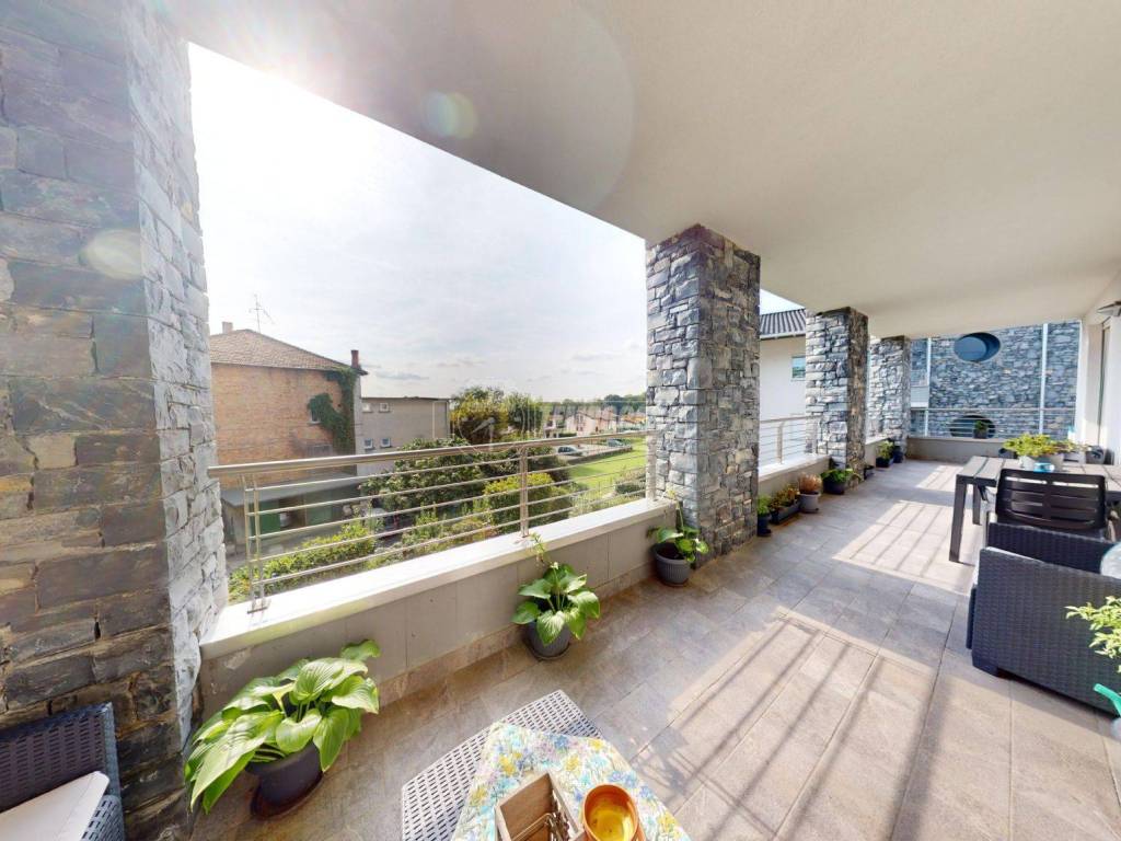 appartamento in vendita a Bizzarone