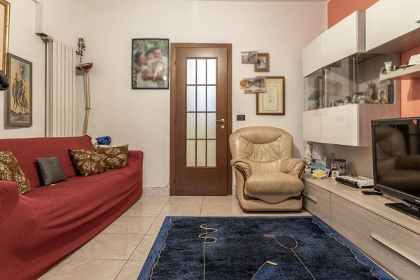 casa indipendente in vendita a Bizzarone