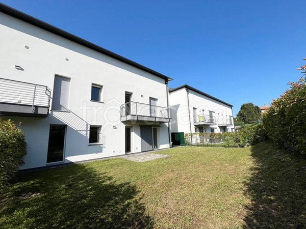 appartamento in vendita a Bizzarone
