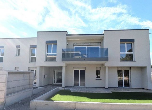 appartamento in vendita a Bizzarone