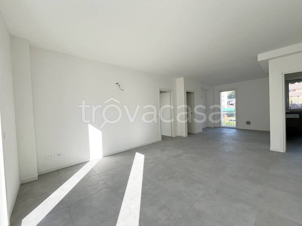 appartamento in vendita a Bizzarone