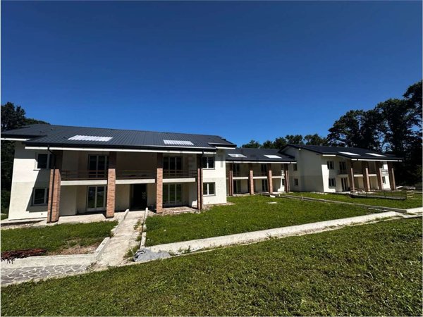 appartamento in vendita a Bizzarone