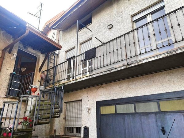 appartamento in vendita a Bizzarone