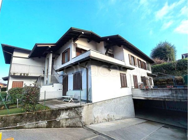 appartamento in vendita a Bizzarone