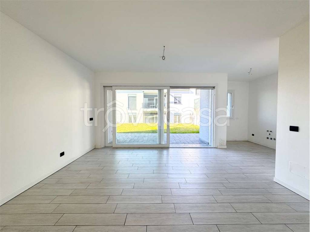 appartamento in vendita a Bizzarone