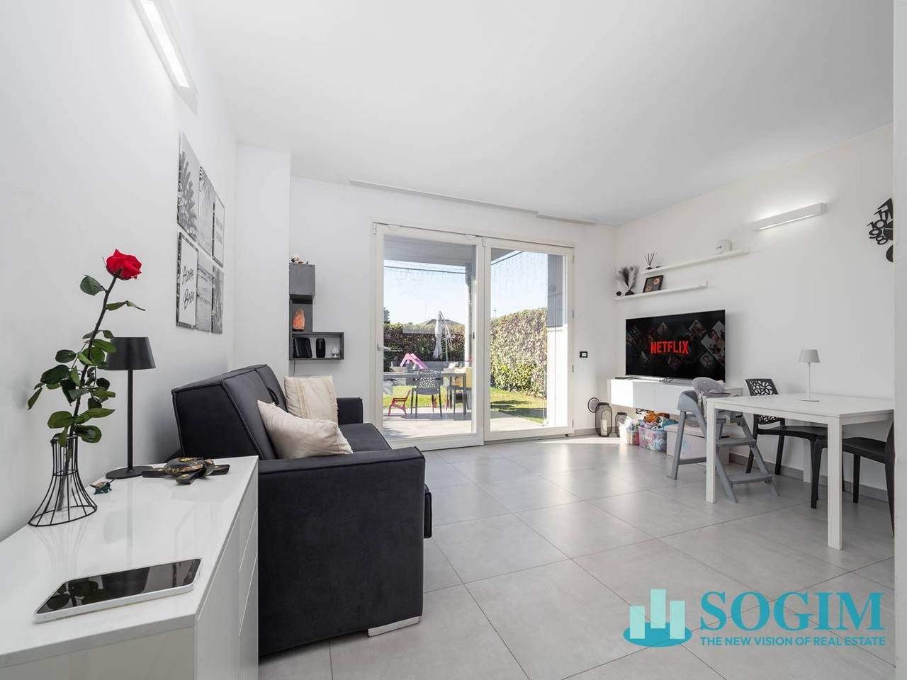 appartamento in vendita a Bizzarone