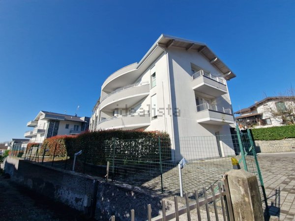 appartamento in vendita a Bizzarone