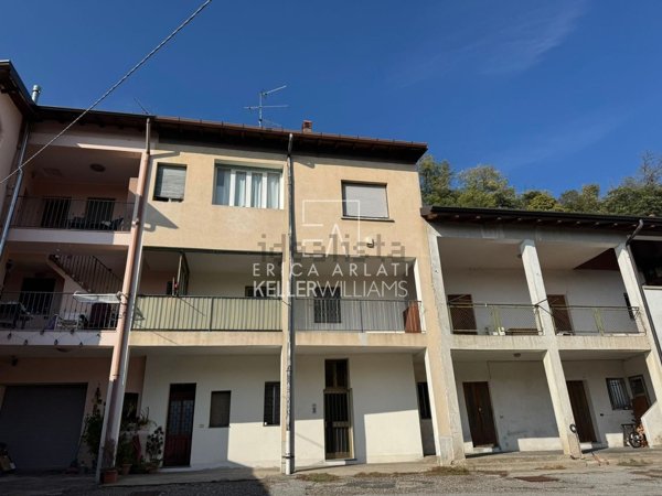 appartamento in vendita a Bizzarone