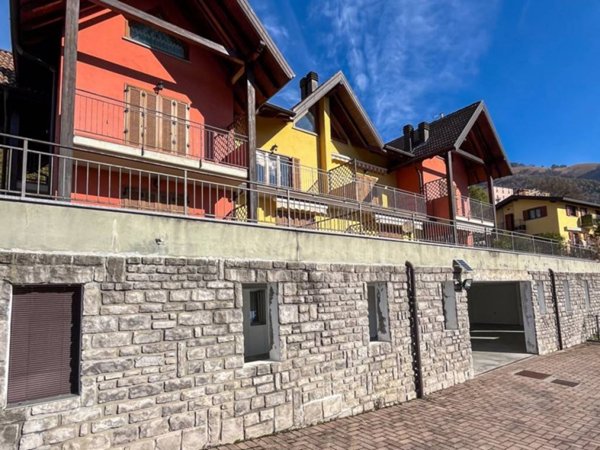 appartamento in vendita a Blessagno