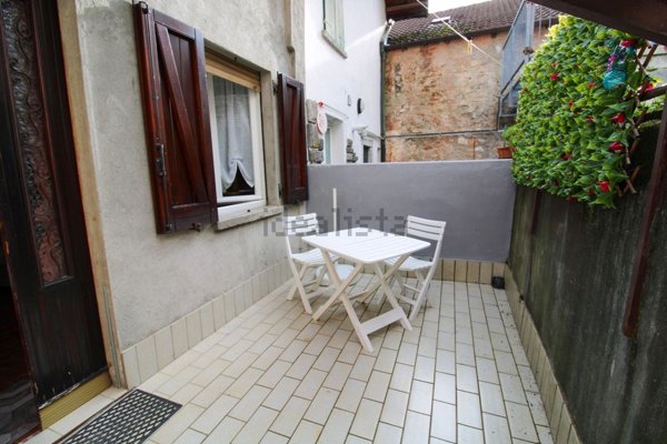 appartamento in vendita a Blessagno