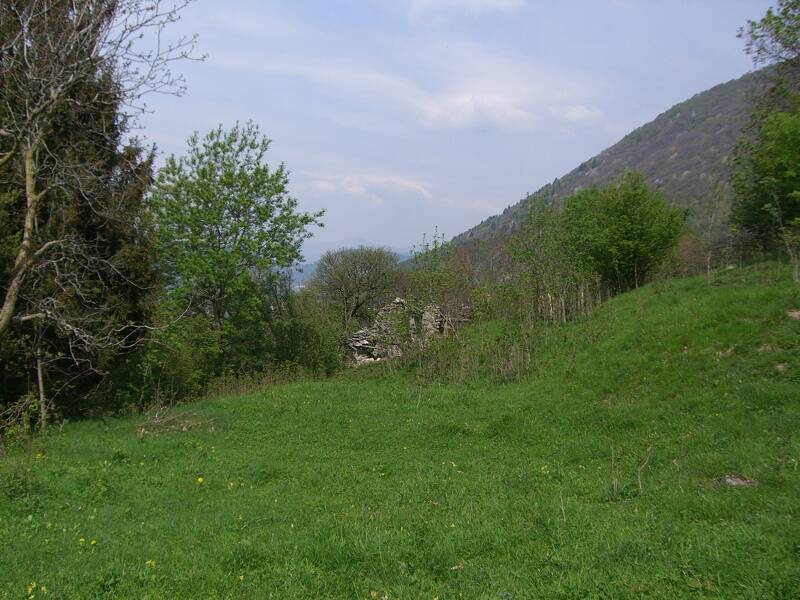 terreno edificabile in vendita a Blessagno