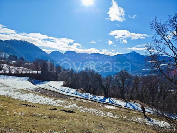 appartamento in vendita a Blessagno