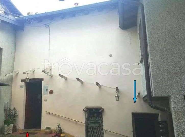 appartamento in vendita a Blessagno