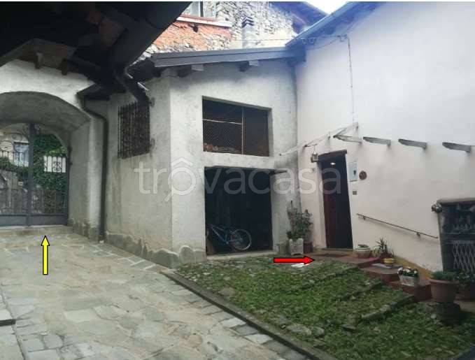 appartamento in vendita a Blessagno