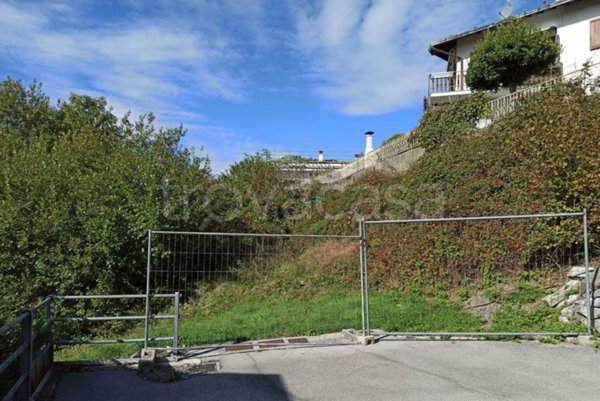 ufficio in vendita a Blessagno