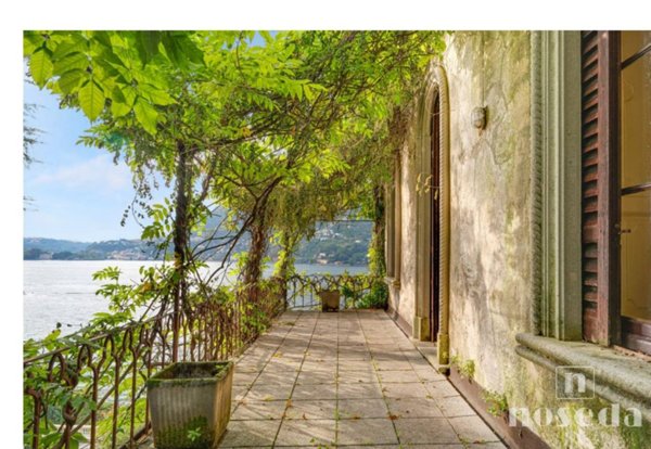 casa indipendente in vendita a Blevio