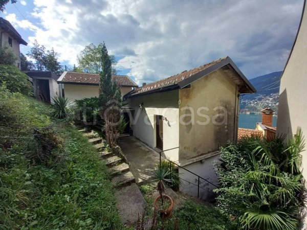 casa indipendente in vendita a Blevio