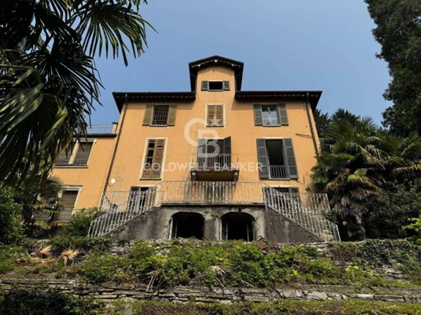 casa indipendente in vendita a Blevio