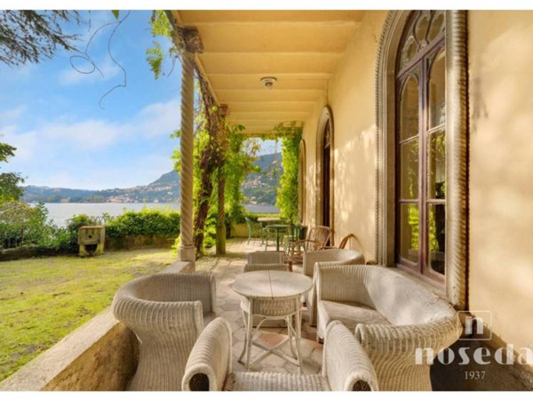 casa indipendente in vendita a Blevio