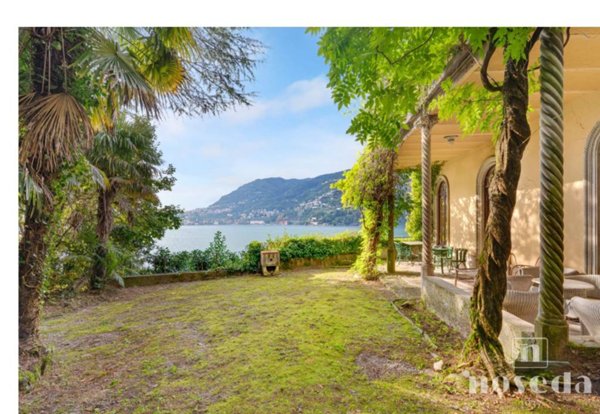 casa indipendente in vendita a Blevio