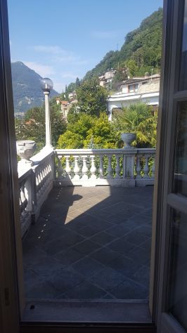 casa indipendente in vendita a Blevio