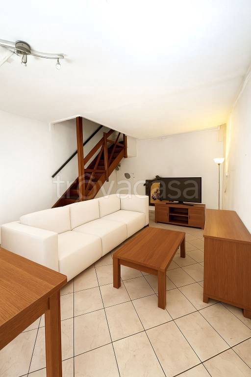 casa indipendente in vendita a Blevio