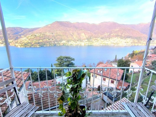 casa indipendente in vendita a Blevio