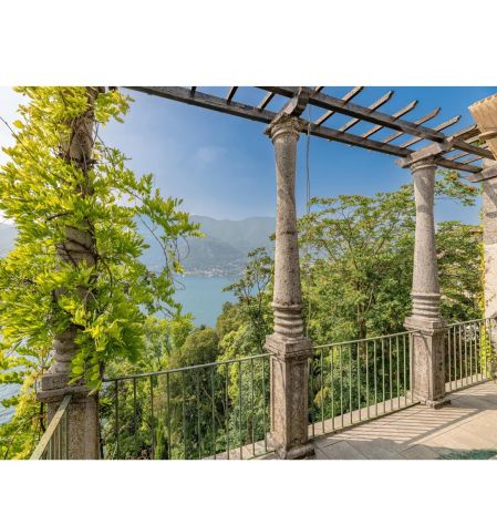 casa indipendente in vendita a Blevio