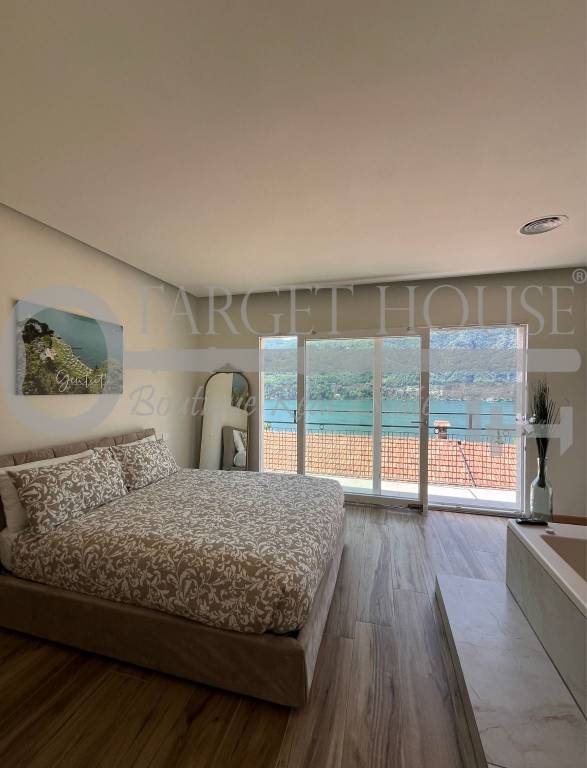 casa indipendente in vendita a Blevio