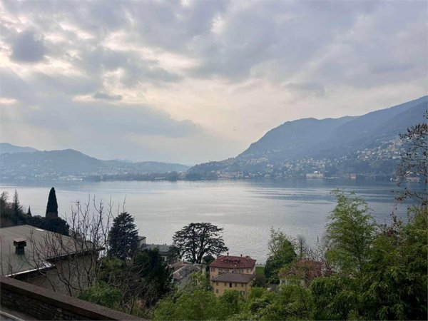 pentavano in vendita a Blevio