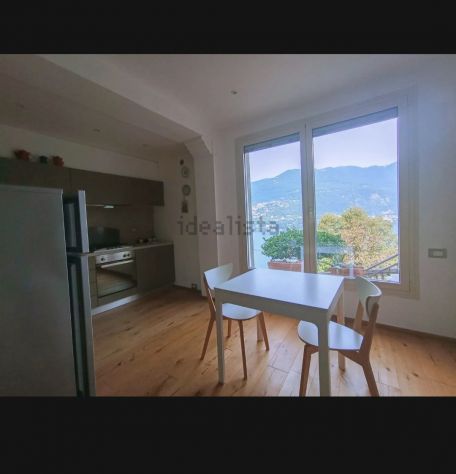 casa indipendente in vendita a Blevio