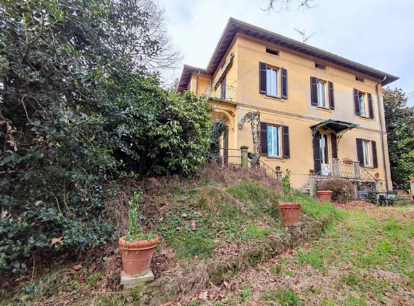 casa indipendente in vendita a Bregnano