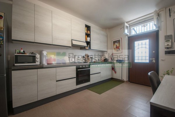 appartamento in vendita a Bregnano