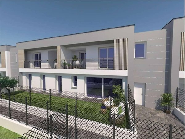 appartamento in vendita a Bregnano
