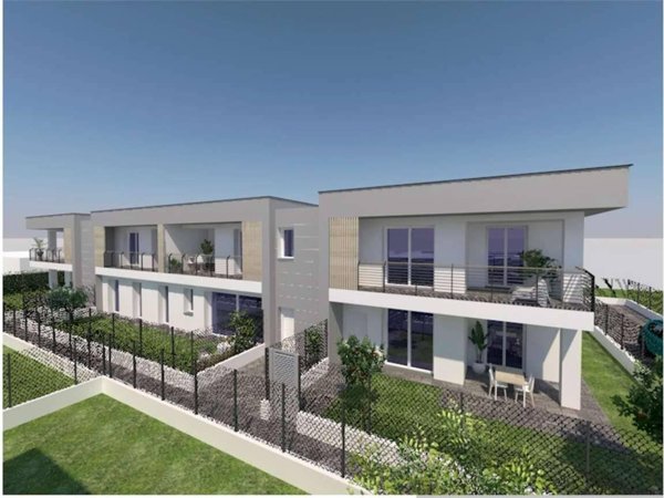 appartamento in vendita a Bregnano