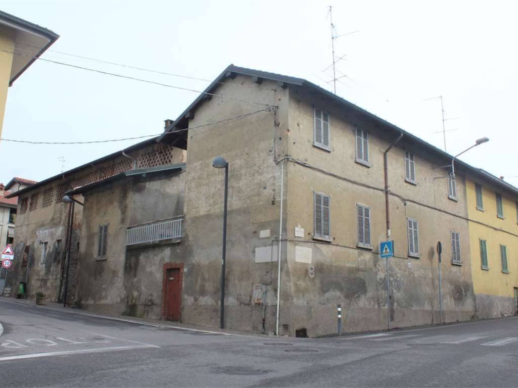 appartamento in vendita a Bregnano