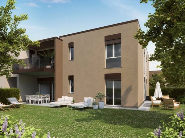 appartamento in vendita a Bregnano