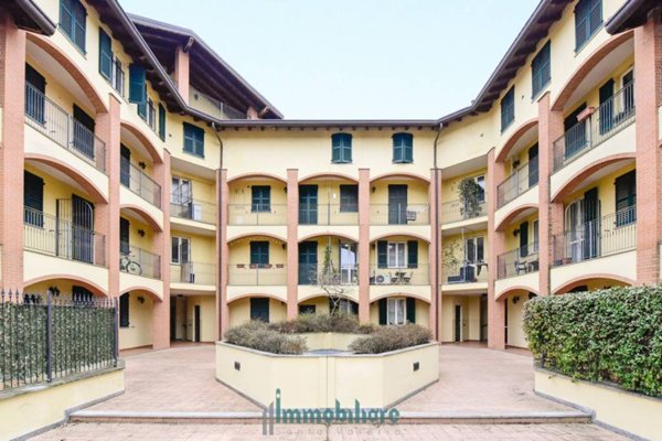 appartamento in vendita a Bregnano in zona San Rocco