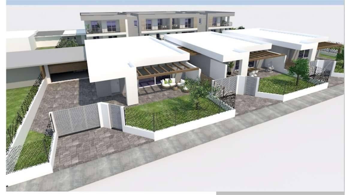 casa indipendente in vendita a Bregnano