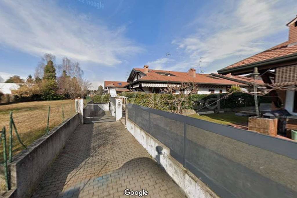 appartamento in vendita a Bregnano